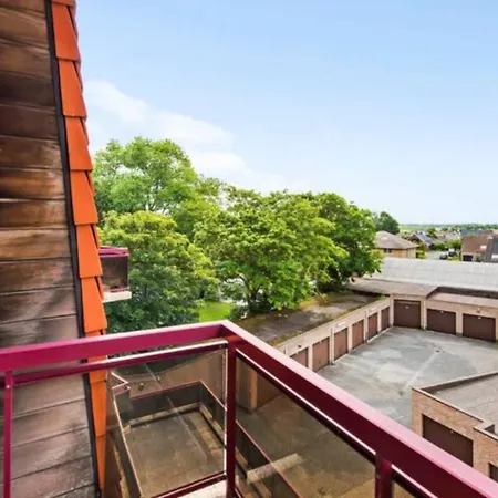 Lovely Located At The Centre Of With Garage Apartamento