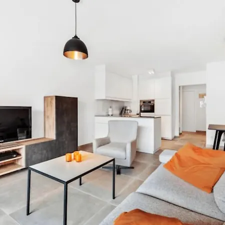 Lovely Located At The Centre Of With Garage
